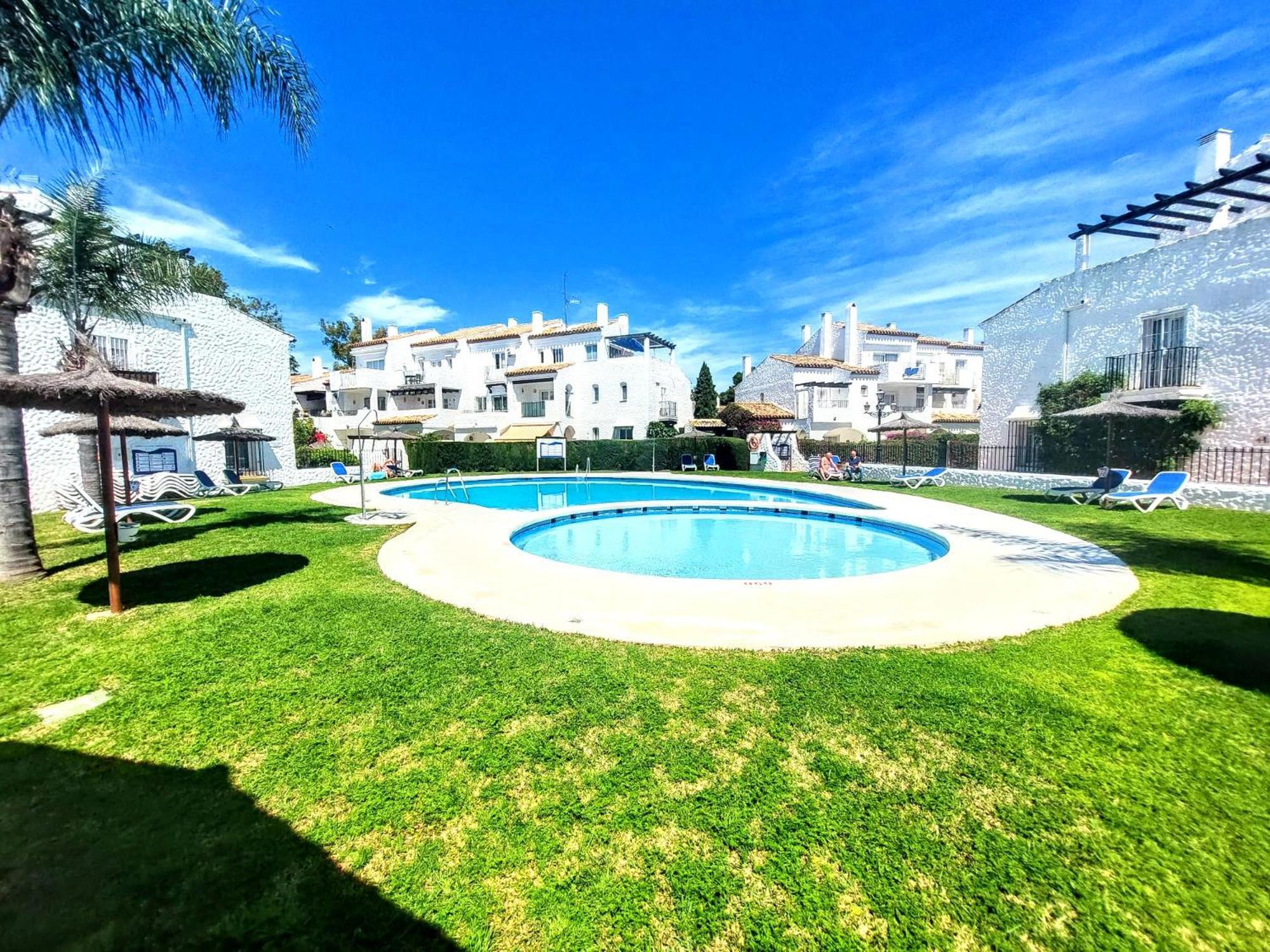 El Paraiso Golf Y Playa إِستيبونا المظهر الخارجي الصورة